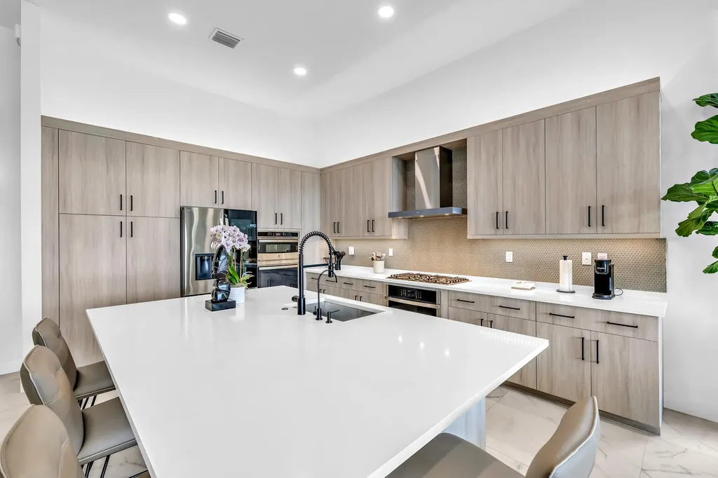 20092 Hirono Lane Boca Raton FL 33434