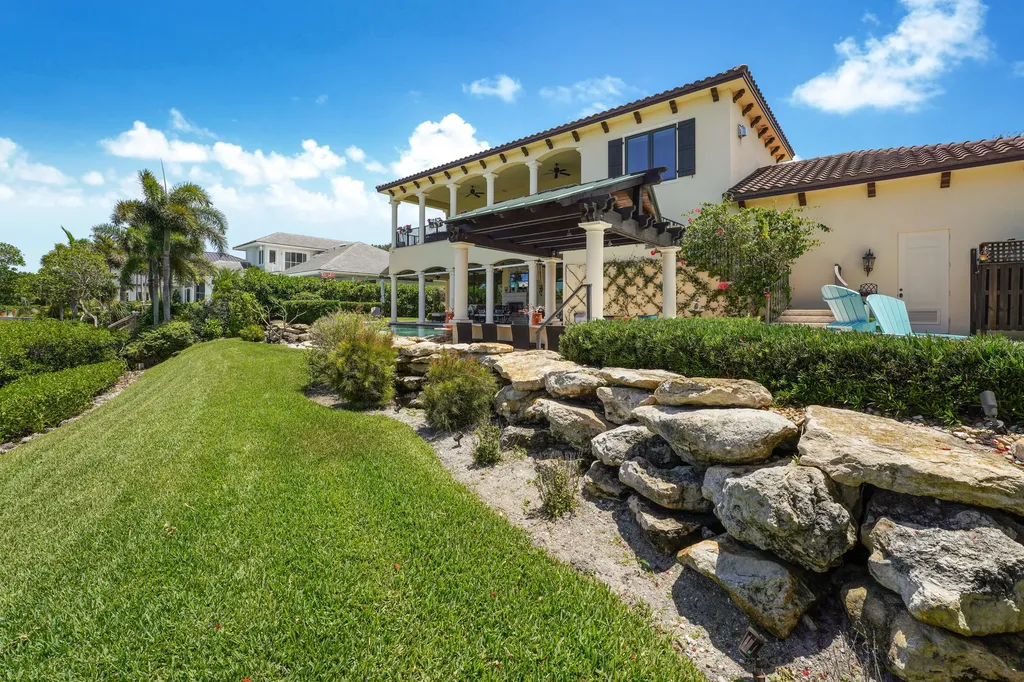 10433 SE Banyan Way Jupiter FL 33469