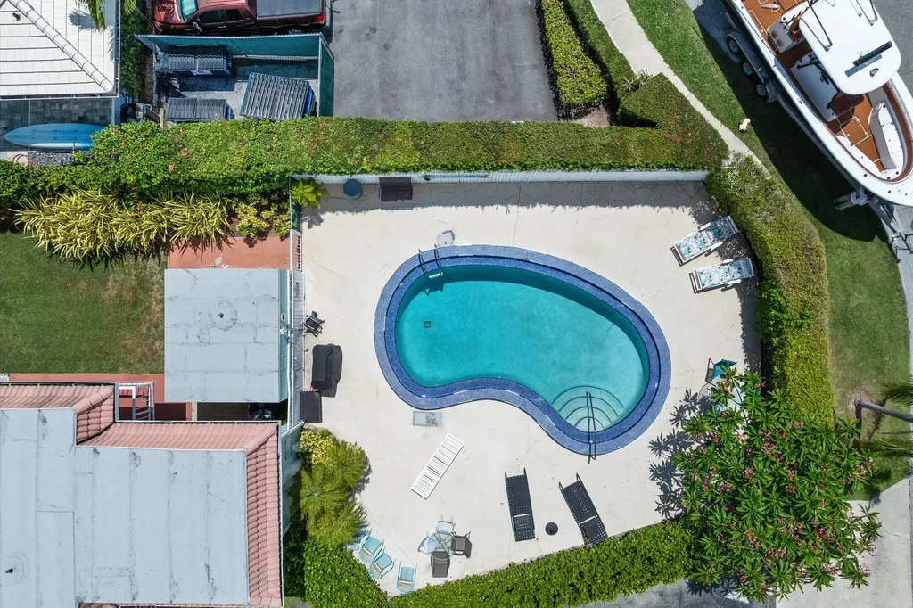 117 Lehane Terrace North Palm Beach FL 33408