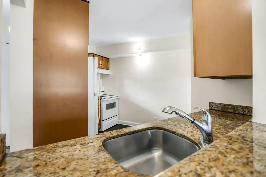 9000 NW 28th Drive Coral Springs FL 33065