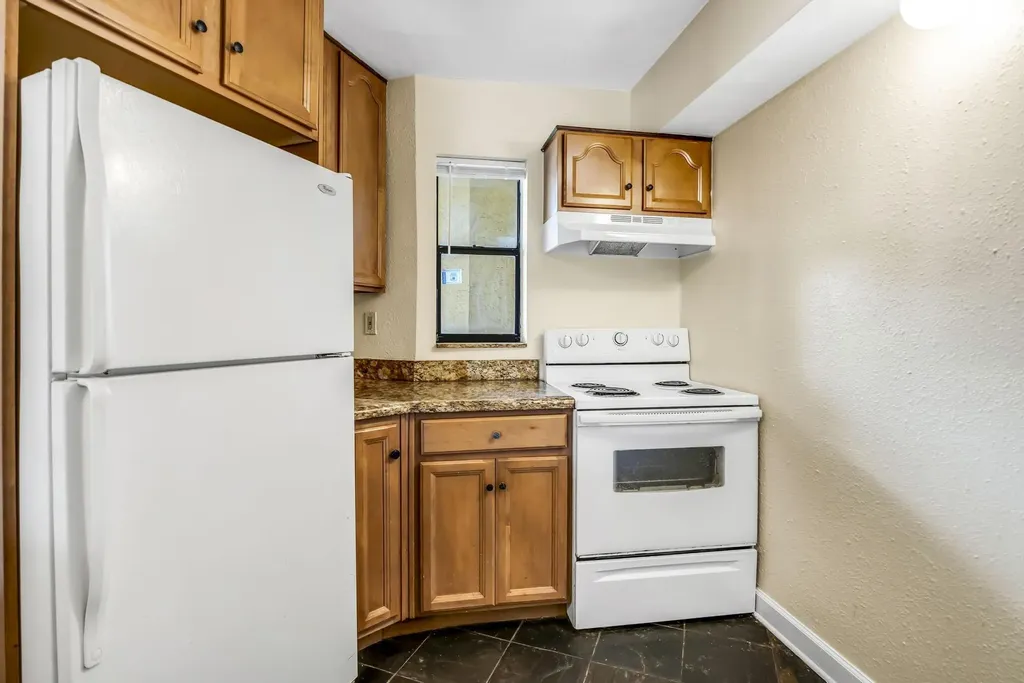 9000 NW 28th Drive Coral Springs FL 33065