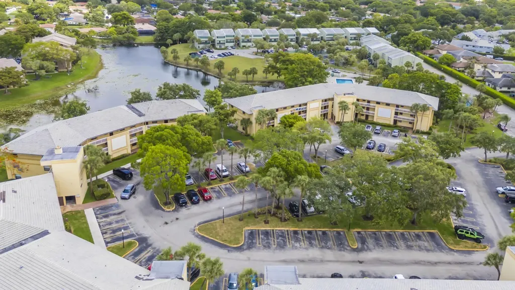 9000 NW 28th Drive Coral Springs FL 33065