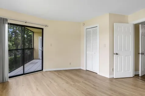 9000 NW 28th Drive Coral Springs FL 33065
