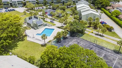 9000 NW 28th Drive Coral Springs FL 33065