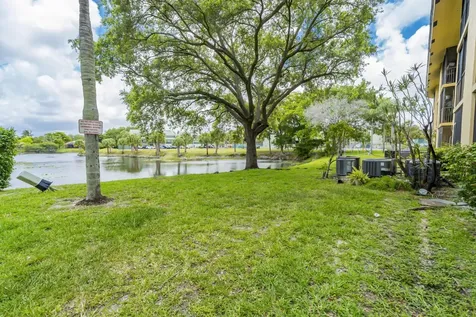 9000 NW 28th Drive Coral Springs FL 33065