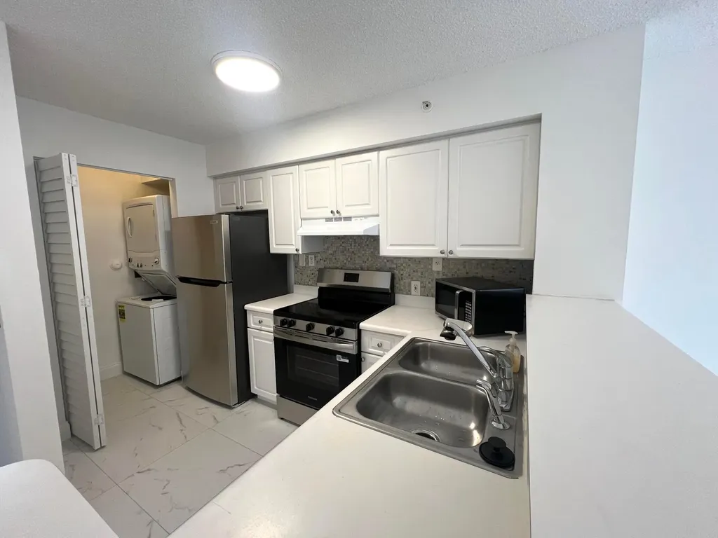 7808 Sonoma Springs Circle Lake Worth FL 33463