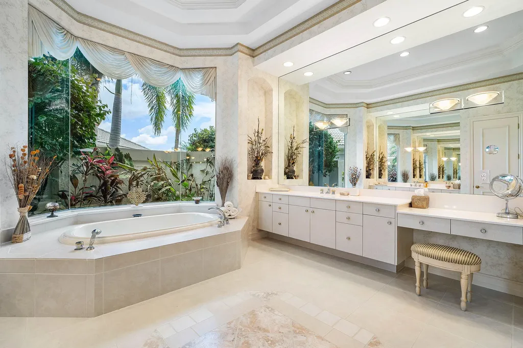 59 St James Drive Palm Beach Gardens FL 33418