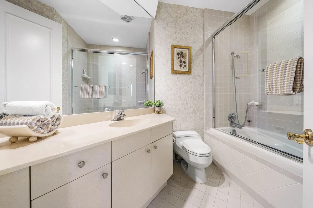 59 St James Drive Palm Beach Gardens FL 33418