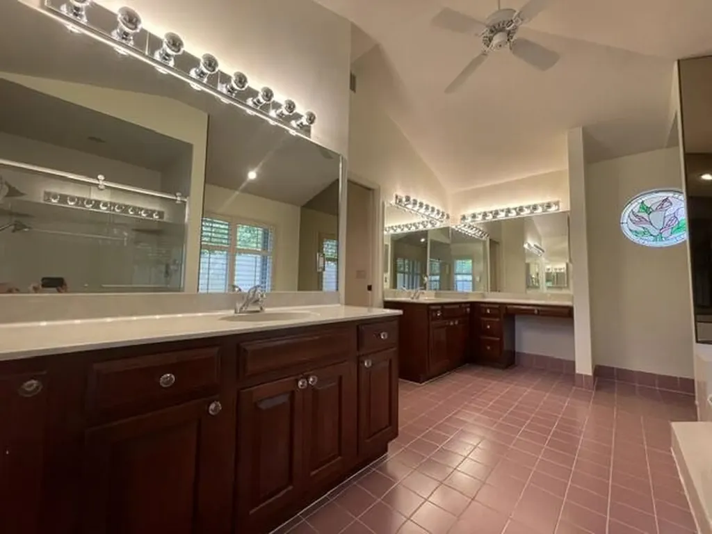 10 Alnwick Road Palm Beach Gardens FL 33418