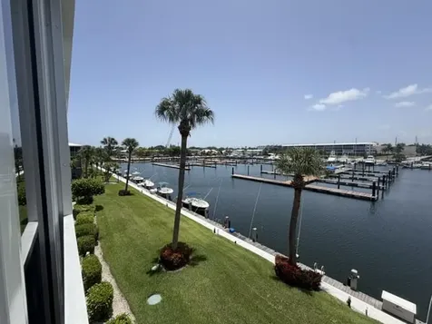 29 Yacht Club Drive North Palm Beach FL 33408