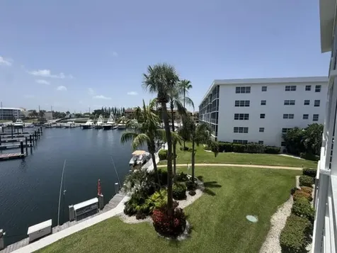 29 Yacht Club Drive North Palm Beach FL 33408