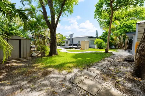 249 SW 14th Street Dania Beach FL 33004