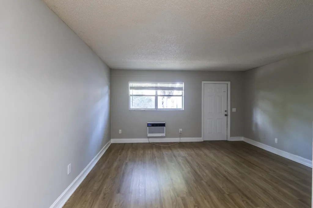 417 N E Street Lake Worth Beach FL 33460