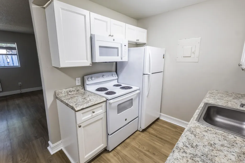417 N E Street Lake Worth Beach FL 33460