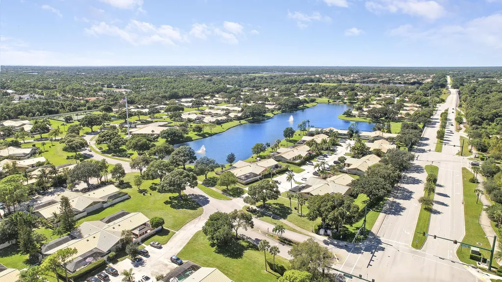 5653 Golden Eagle Circle Palm Beach Gardens FL 33418