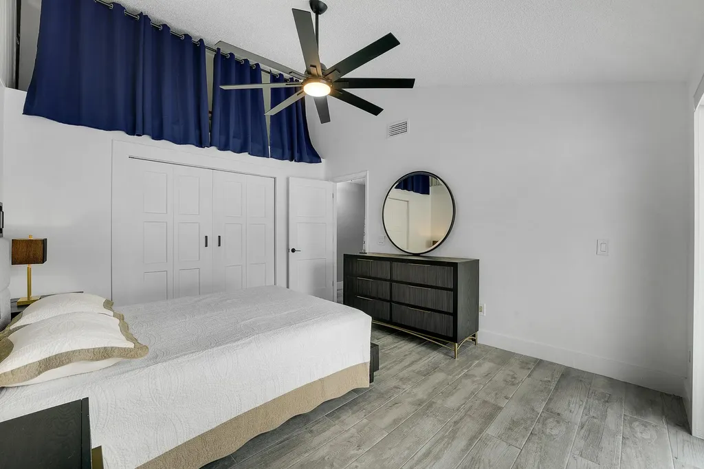 5653 Golden Eagle Circle Palm Beach Gardens FL 33418