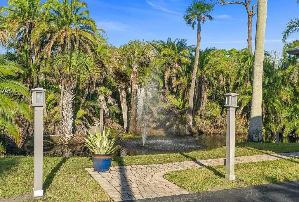 431 Tamarind Place Vero Beach FL 32962