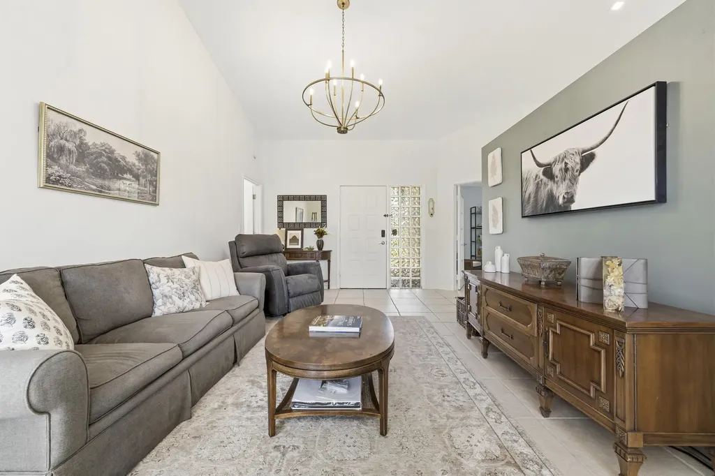 6327 Terra Rosa Circle Boynton Beach FL 33472