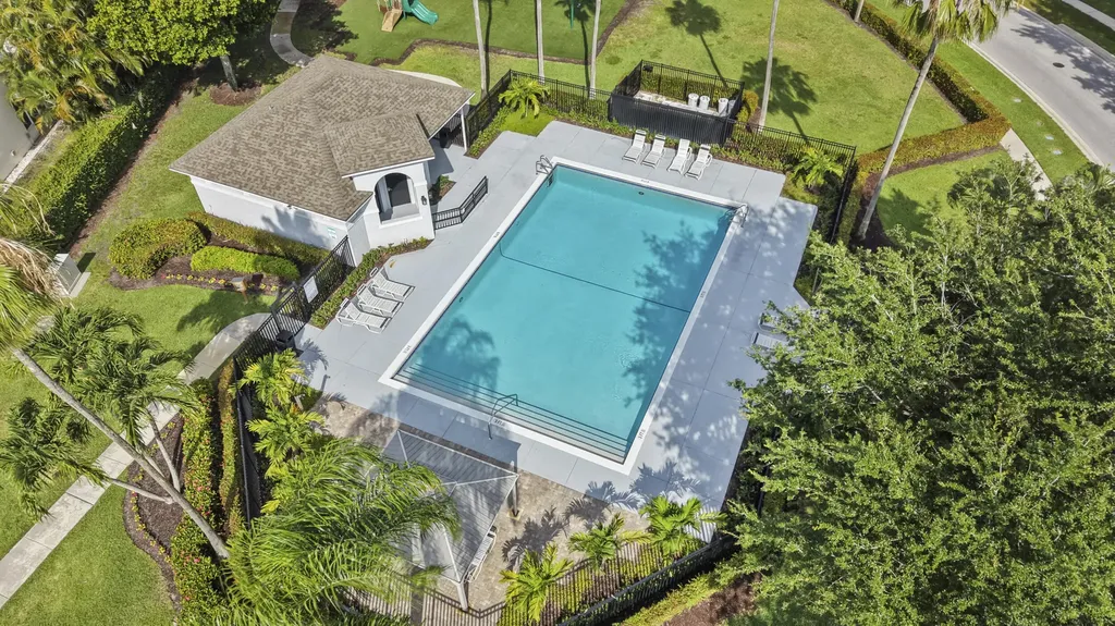 6327 Terra Rosa Circle Boynton Beach FL 33472