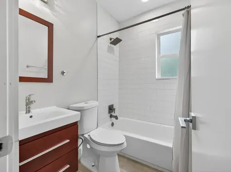 128 SW 22nd Terrace Fort Lauderdale FL 33312