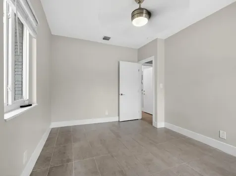 128 SW 22nd Terrace Fort Lauderdale FL 33312