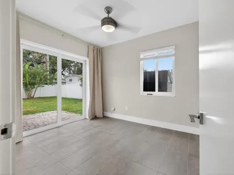 128 SW 22nd Terrace Fort Lauderdale FL 33312