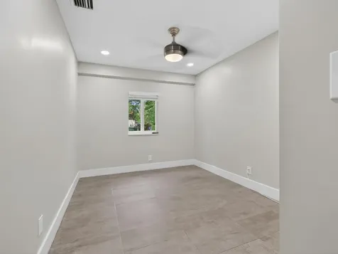 128 SW 22nd Terrace Fort Lauderdale FL 33312