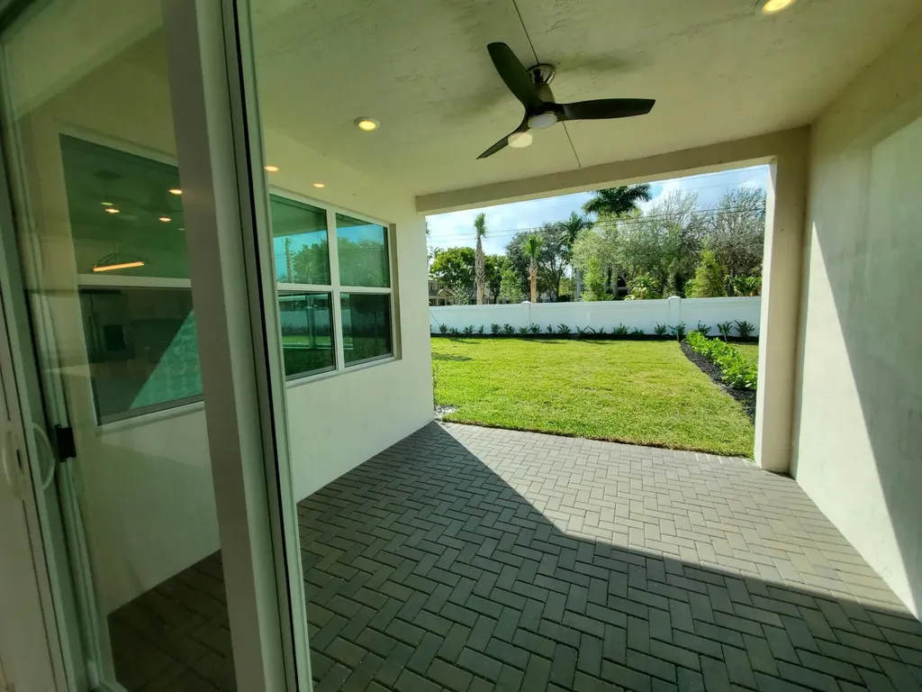 1590 Verawood Lane Delray Beach FL 33445
