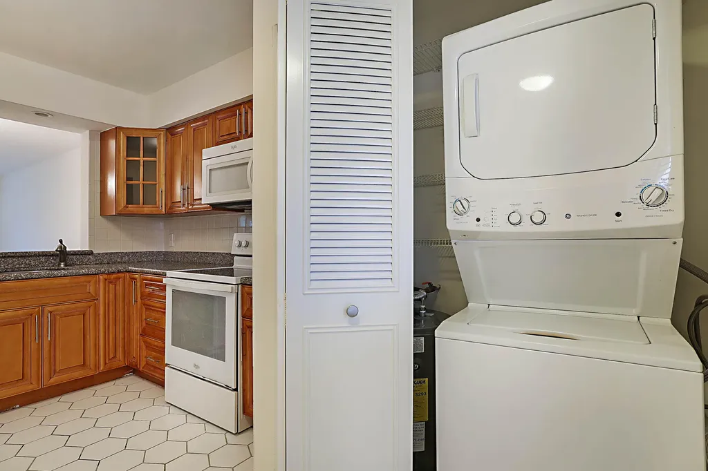 14527 Bonaire Boulevard Delray Beach FL 33446