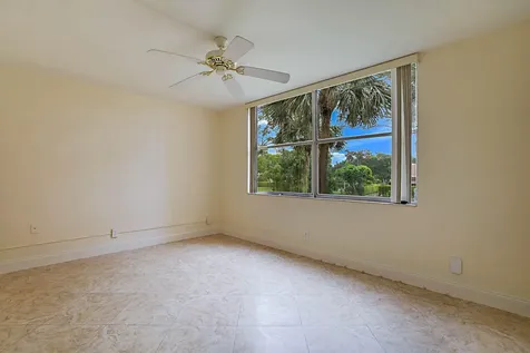 14527 Bonaire Boulevard Delray Beach FL 33446