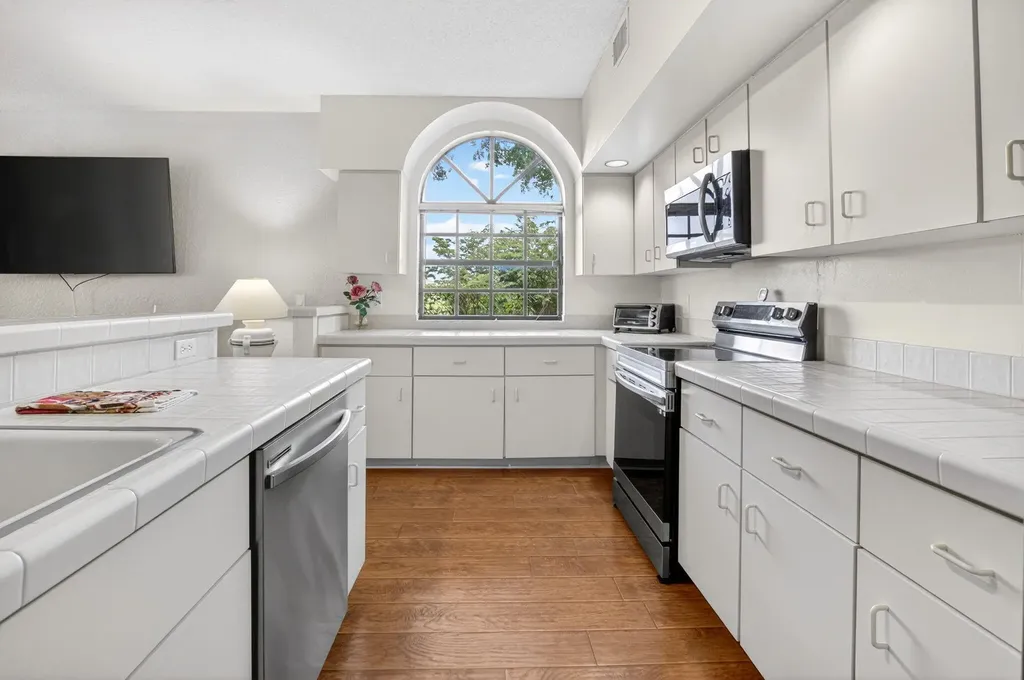 8073 Aberdeen Drive Boynton Beach FL 33472