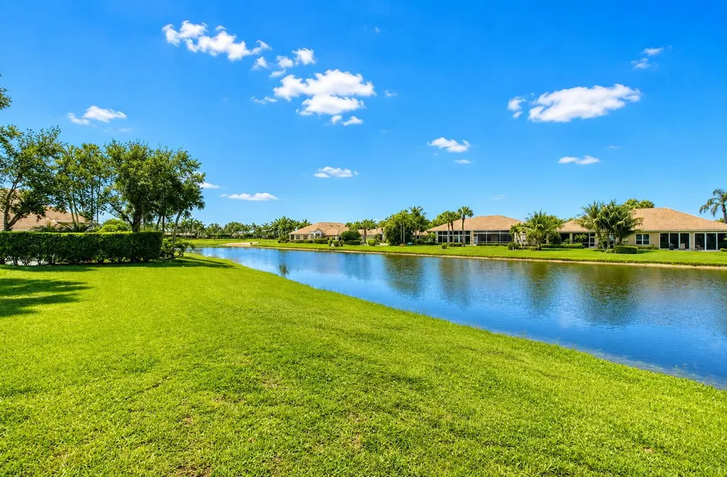 8073 Aberdeen Drive Boynton Beach FL 33472