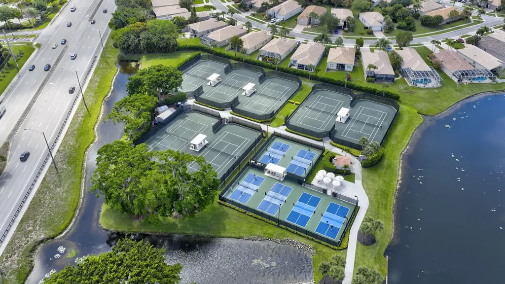 8073 Aberdeen Drive Boynton Beach FL 33472