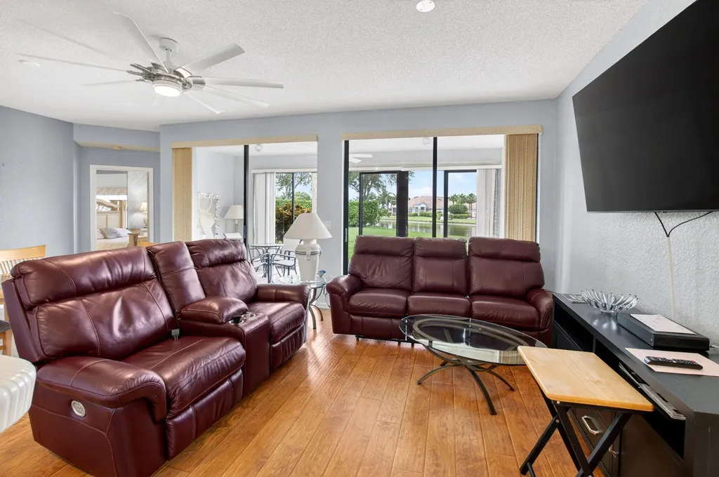 8073 Aberdeen Drive Boynton Beach FL 33472