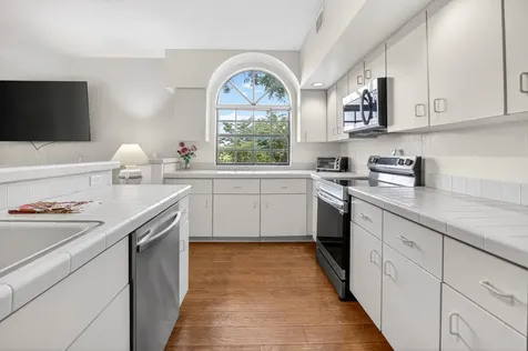 8073 Aberdeen Drive Boynton Beach FL 33472