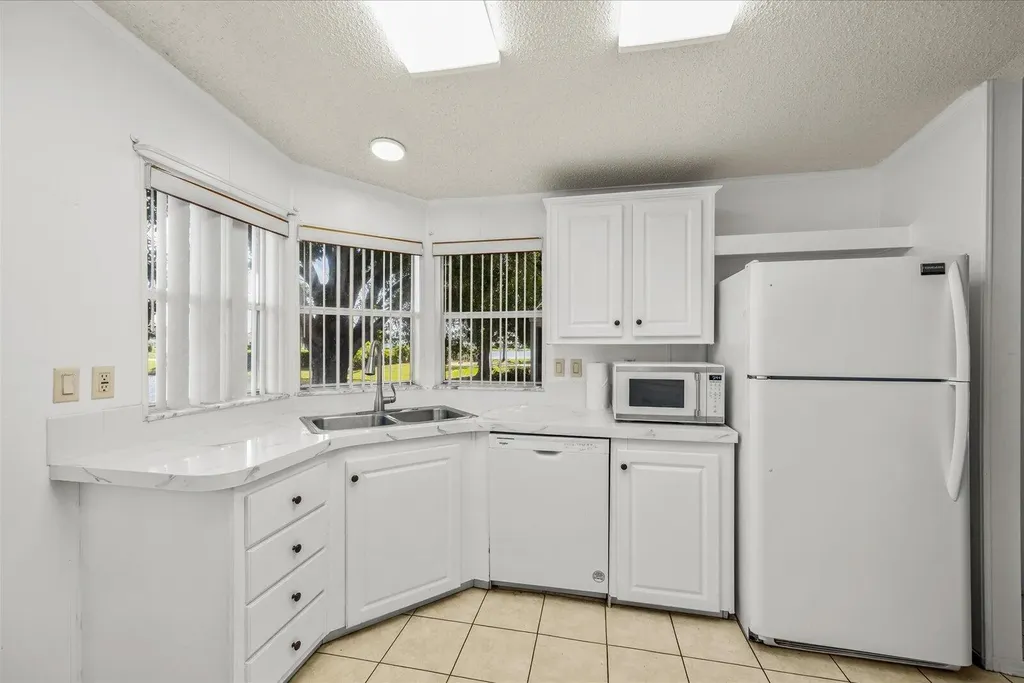 3809 Meadowlark Circle Port St Lucie FL 34952