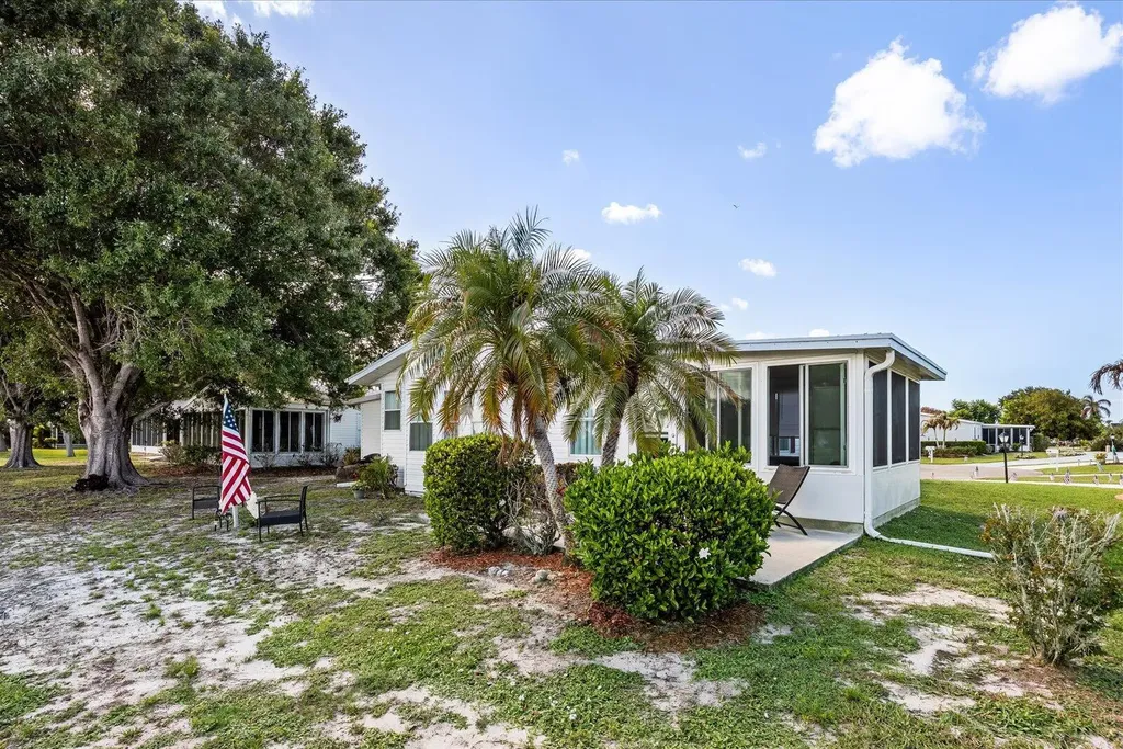 3809 Meadowlark Circle Port St Lucie FL 34952