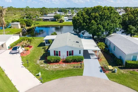 3809 Meadowlark Circle Port St Lucie FL 34952