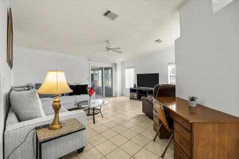 3809 Meadowlark Circle Port St Lucie FL 34952