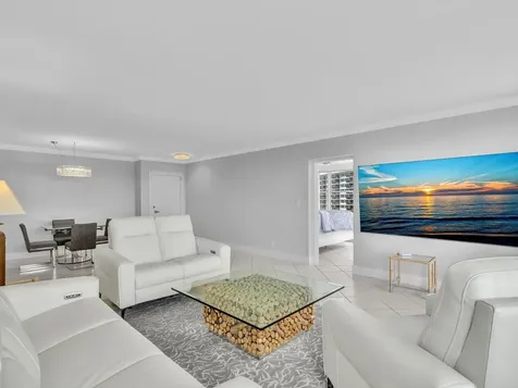 3200 NE 36th Street Fort Lauderdale FL 33308