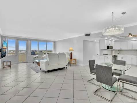 3200 NE 36th Street Fort Lauderdale FL 33308