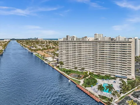 3200 NE 36th Street Fort Lauderdale FL 33308