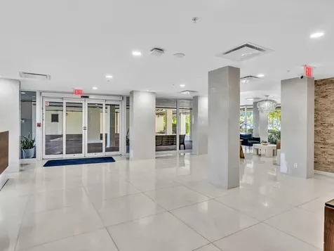 3200 NE 36th Street Fort Lauderdale FL 33308