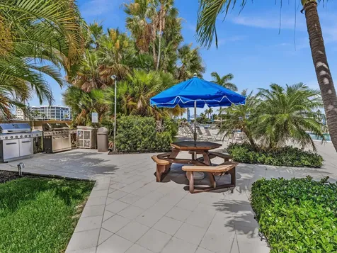 3200 NE 36th Street Fort Lauderdale FL 33308