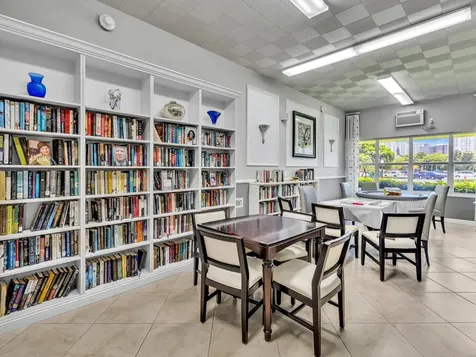 3200 NE 36th Street Fort Lauderdale FL 33308