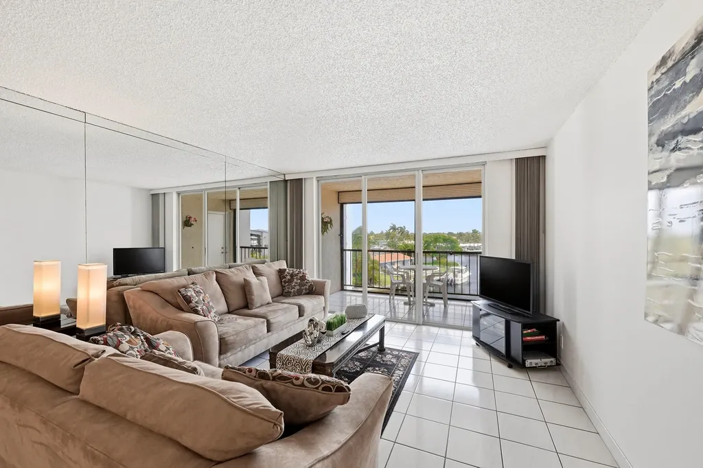 777 S Federal Highway Pompano Beach FL 33062