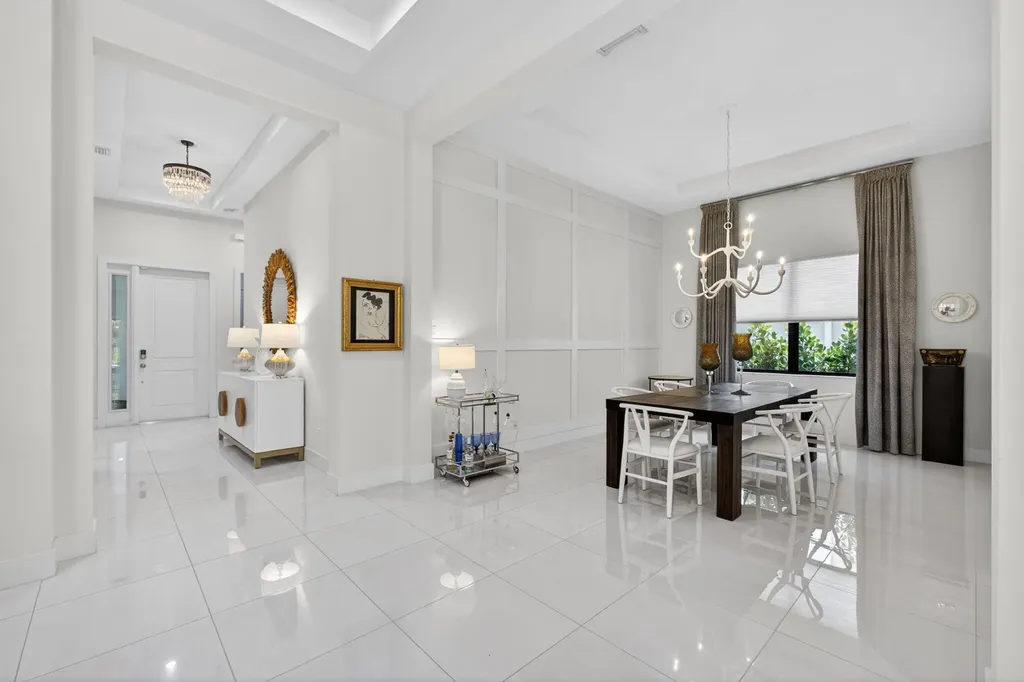 5606 Delacroix Terrace Palm Beach Gardens FL 33418