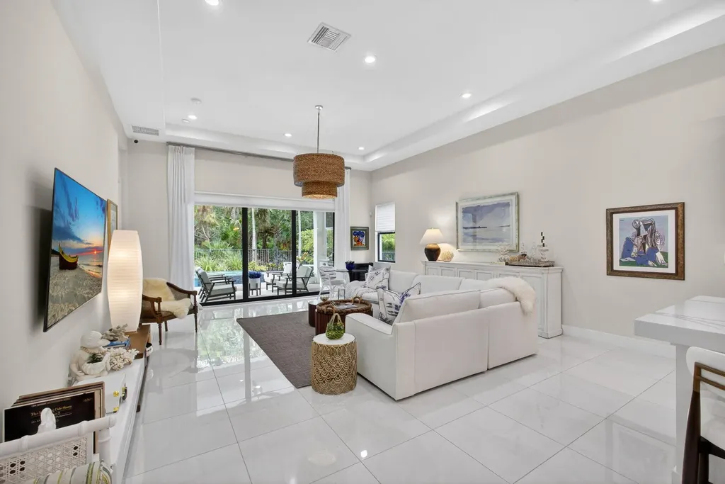 5606 Delacroix Terrace Palm Beach Gardens FL 33418