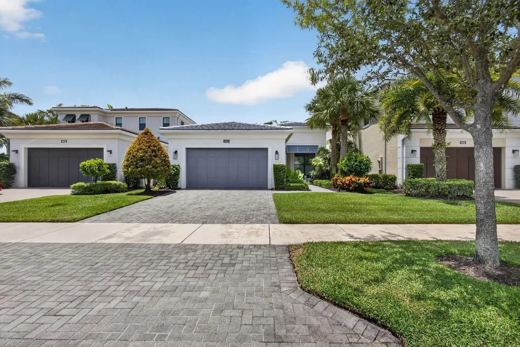 5606 Delacroix Terrace Palm Beach Gardens FL 33418