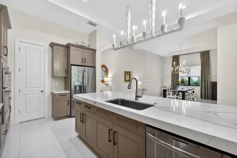 5606 Delacroix Terrace Palm Beach Gardens FL 33418